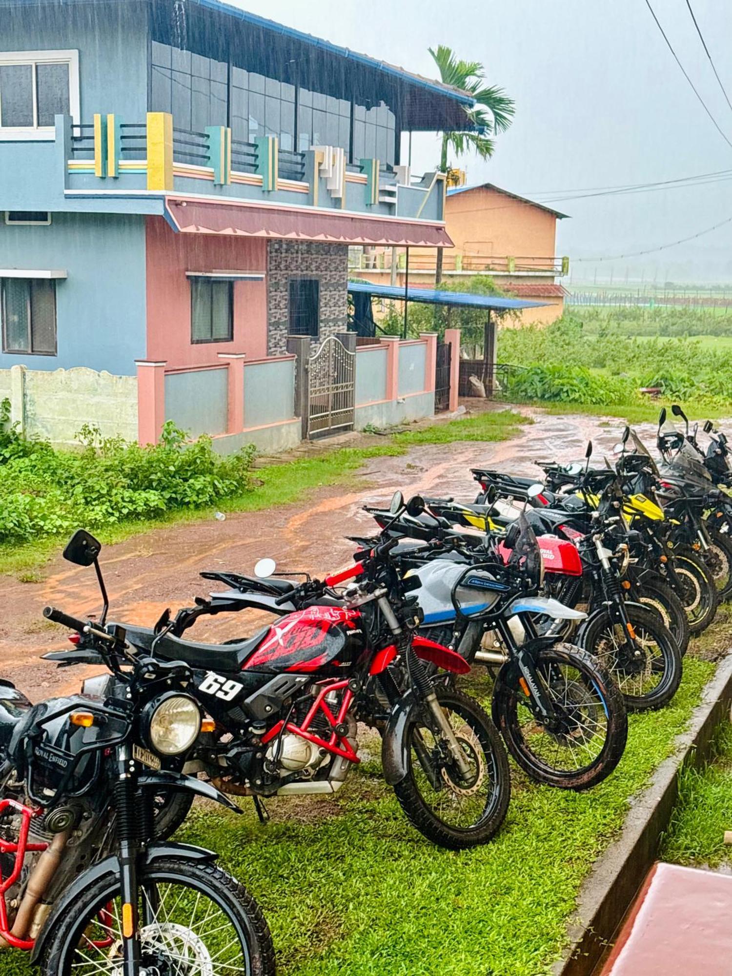 Mungaru Homestay, Talaguppa Sāgar Eksteriør bilde